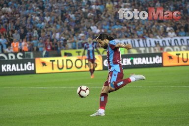 Hüzünlü koreografi | Trabzonspor-Sivasspor maçından görüntüler