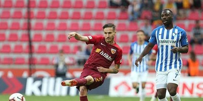 Horoz Lopes’le el sıkıştı
