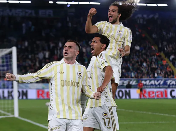 Galatasaray Fenerbahçe maçı canlı izle! Derbi hangi kanalda, saat kaçta? 2 Galatasaray Fenerbahçe maçı canlı izle! Derbi hangi kanalda, saat kaçta?