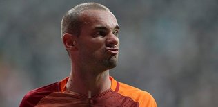 Riekerink'ten Sneijder’e uyarı