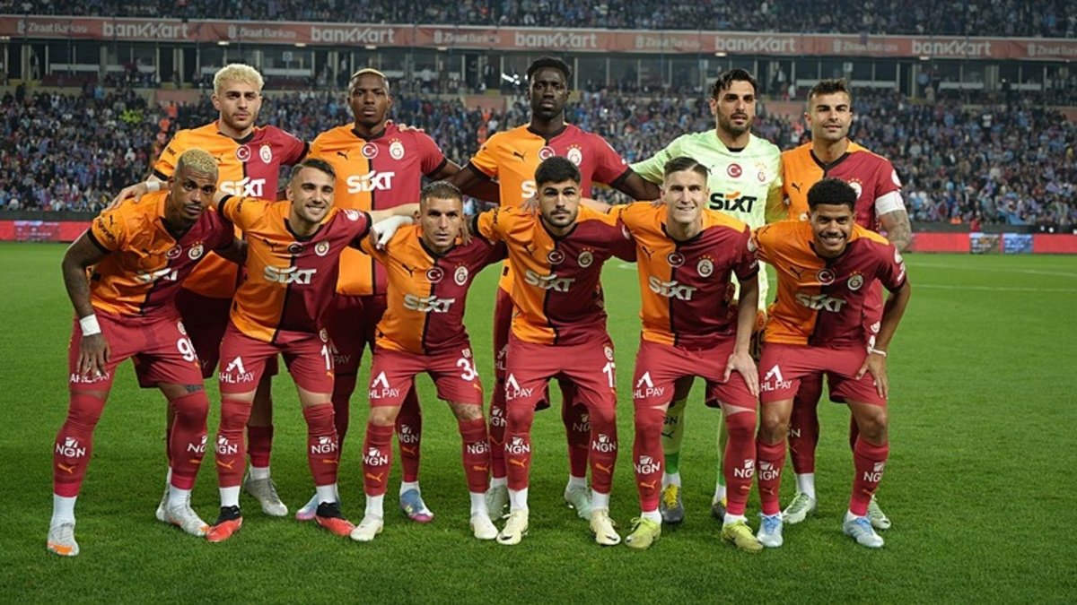 Galatasaray'dan dev transfer operasyonu! 3 imza birden