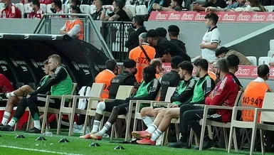 Olcay Şahan statta