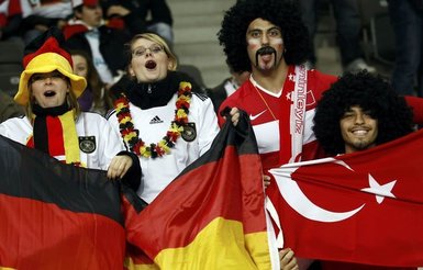 Almanya - Türkiye EURO 2012 elemeleri A Grubu maçı