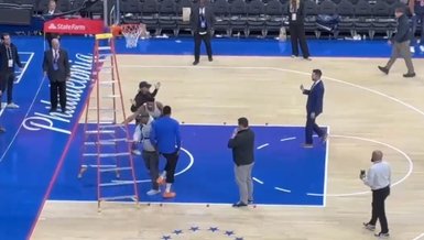 Giannis Antetokounmpo saha görevlileriyle tartıştı! İşte o görüntü