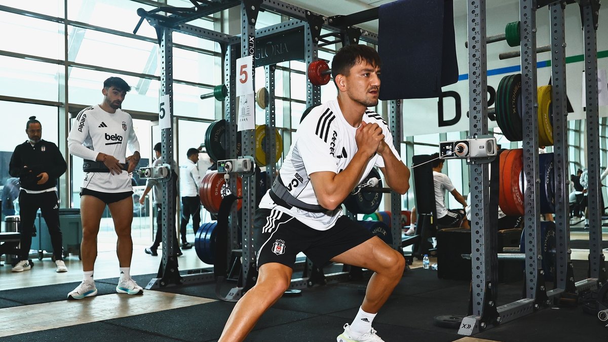 Beşiktaş’ta Cengiz Ünder bireysel çalıştı
