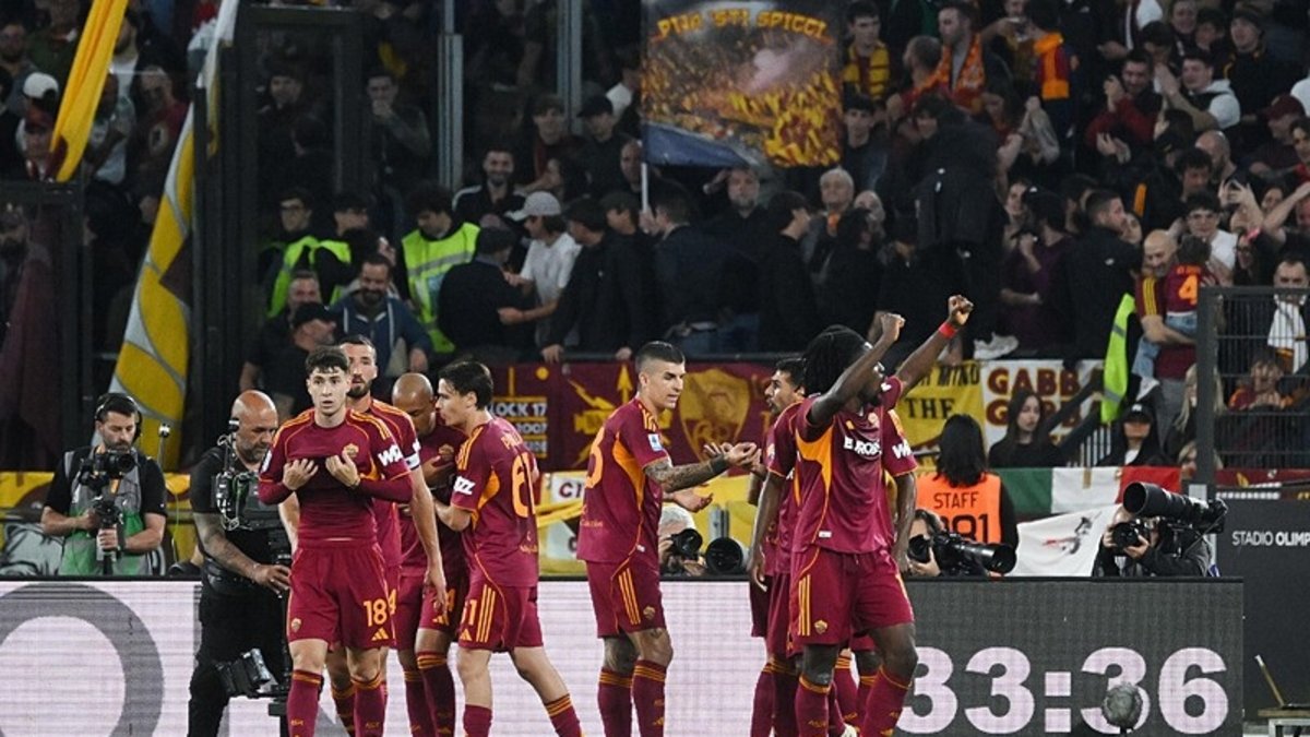 Roma evinde Fiorentina'yı farklı geçti!
