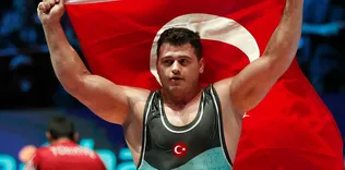 Güreşte büyük gurur