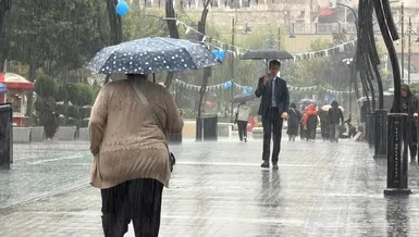 İstanbul'da hava nasıl olacak, yağmur saat kaçta başlayacak?