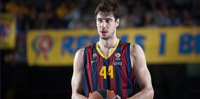 Barcelona Ante Tomic'in sözleşmesini uzattı