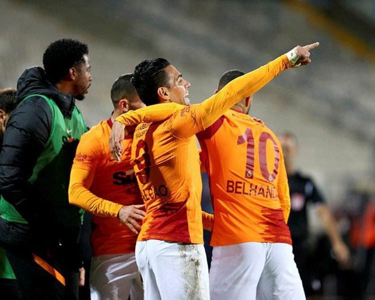 Bb Erzurumspor 1 2 Galatasaray Mac Sonucu Son Dakika Galatasaray Haberleri Fotomac