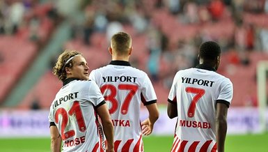 Samsunspor'a Holse ve Musaba damgası!