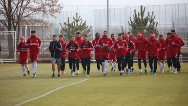 Sivasspor Da Fenerbahce Oncesi Sari Alarmi Son Dakika Sivasspor Haberleri Fotomac