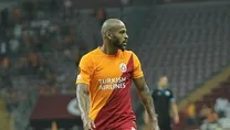 Yine onlar sahnede