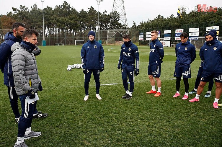 Son dakika spor haberi: Fenerbahçe için bomba iddia! Dünyaca ünlü hoca...