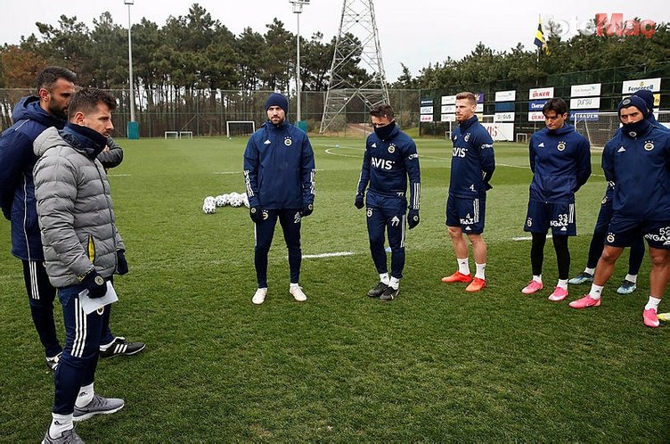 Son dakika spor haberi: Fenerbahçe için bomba iddia! Dünyaca ünlü hoca...