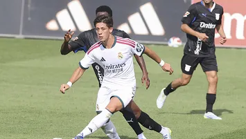 Real ve Barça geliyor