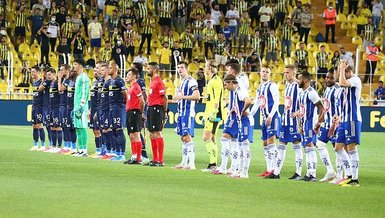 Fenerbahçe Helsinki maçında İrfan Can Kahveci ve Filip Novak sakatlanarak oyundan çıktı!
