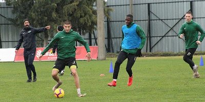 Akhisarspor'da Medipol Başakşehir maçı hazırlıkları