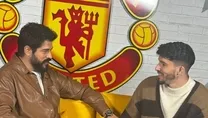 Burak Özçivit Altay Bayındır’ı ziyaret etti