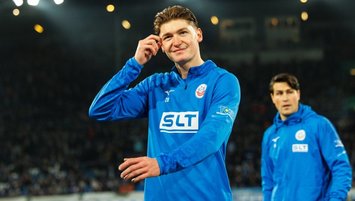 Göz-göz’e dev golcü