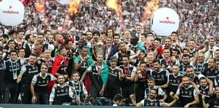 Beşiktaş’ta 12 yolcu!