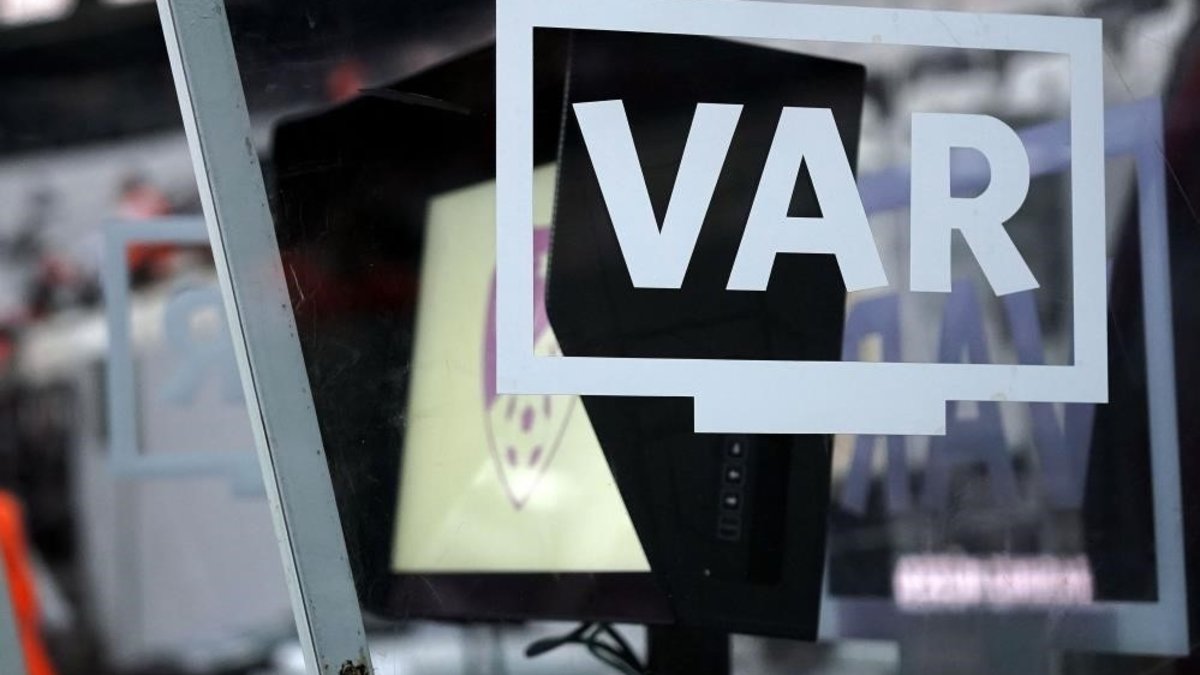 Kasımpaşa-Fatih Karagümrük maçının VAR'ı Kadir Sağlam oldu!