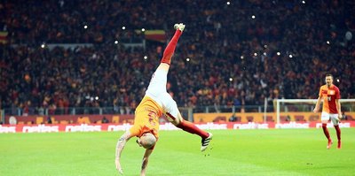 Ronaldo musun be Maicon!