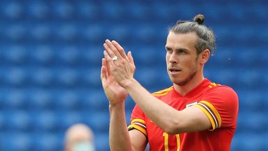 Bale Futbolu Birakacak Fotomac