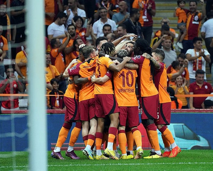 galatasaray-istanbulspor-maci-ne-zaman-saat-kacta-ve-hangi-kanalda-canli-yayinlanacak-hazirlik-maci-1663659422399.jpg