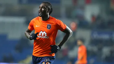 Nimes Olympique'ten Adebayor hamlesi