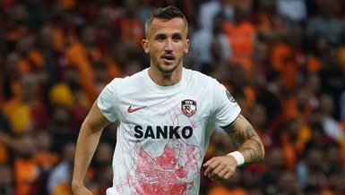 Gaziantep FK Çekyalı Tomas Pekhart ile yollarını ayırdı