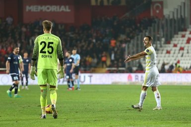 Antalyaspor - Fenerbahçe maçından kareler