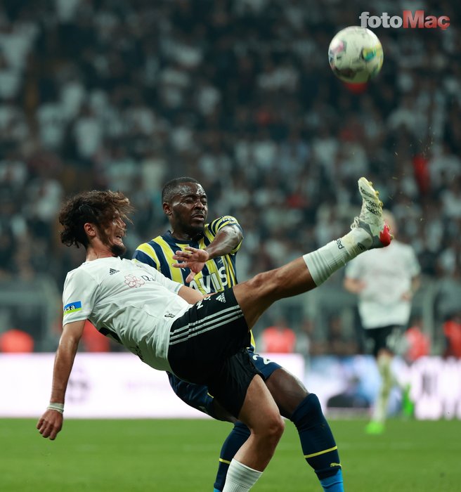 Usta yazardan flaş Beşiktaş - Fenerbahçe derbisi yorumu! "Sonradan oyuna girenler... vasıfsız eleman gibi"