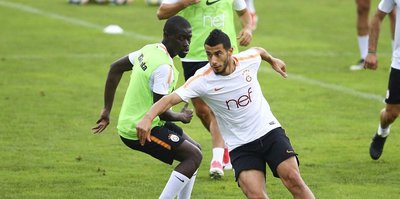 Ndiaye Galatasaray'da ilk antrenmanına çıktı