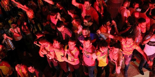 Göztepe'den coşkulu kutlama