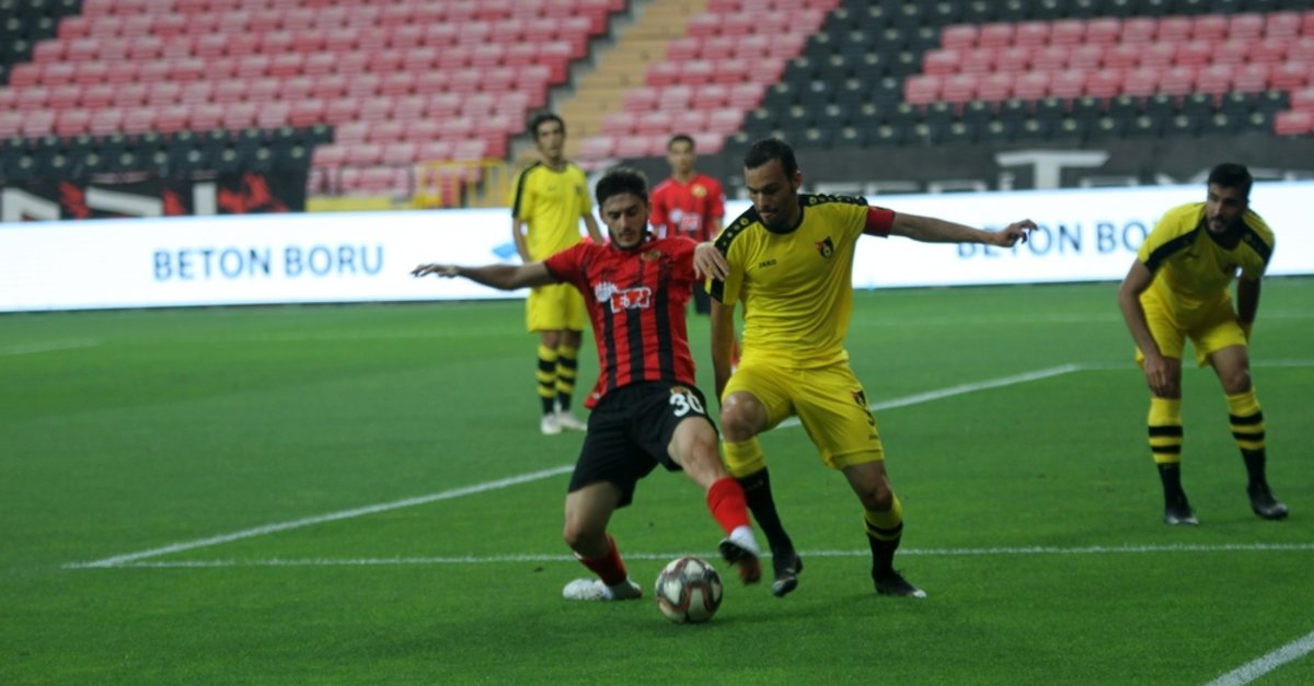 Eskisehirspor 0 3 Istanbulspor Mac Sonucu Son Dakika Tff 1 Lig Haberleri Fotomac