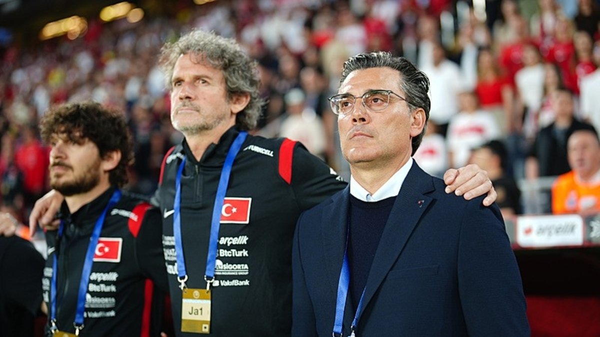 Vincenzo Montella'dan Dünya Kupası mesajı! "Yüreğimizle sahada olacağız"