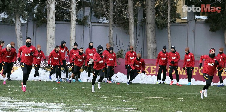 GALATASARAY TRANSFER HABERLERİ - Galatasaray'a Orel Mangala transferinde Lyon rakip oldu!