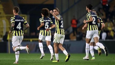 UEFA Avrupa Ligi Fenerbahçe'nin gollerini paylaştı!
