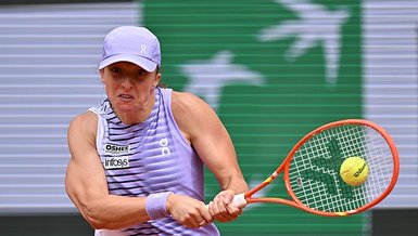 Swiatek ve Bencic, Fransa Açık'a veda etti!