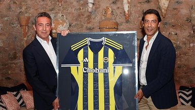 Rui Costa’ya özel hediye