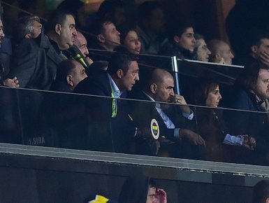 Fenerbahçe taraftarından Ali Koç’a şok protesto!