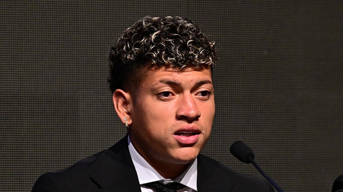 Beşiktaş'ın yeni transferi Elan Ricardo'nun hastalığı ortaya çıktı!