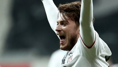 Son dakika BJK transfer haberleri | Beşiktaş'a Adem Ljajic'ten kötü haber!
