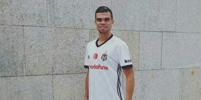 Pepe, 3 yıldızlı formayı giydi