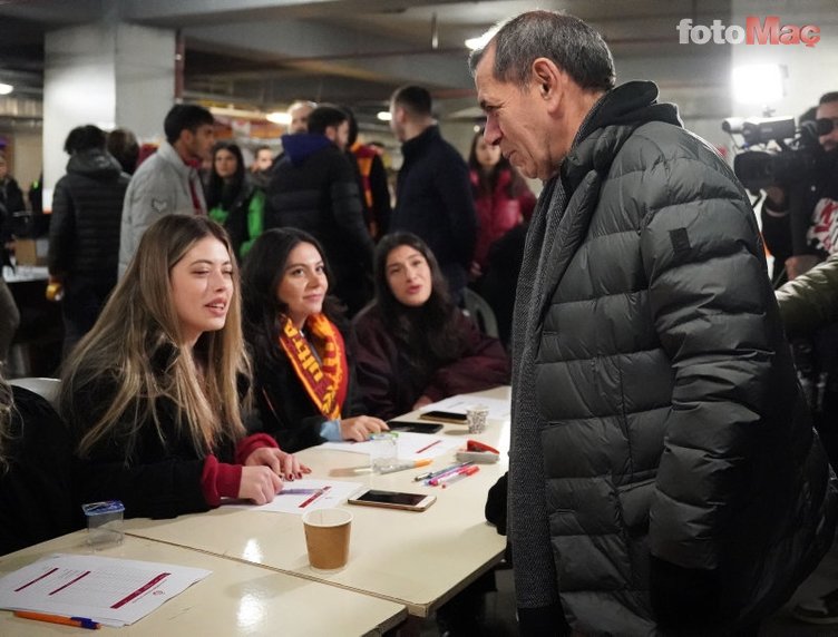 Galatasaraylı sporculardan depremzedeler için anlamlı hareket! Dursun Özbek açıkladı