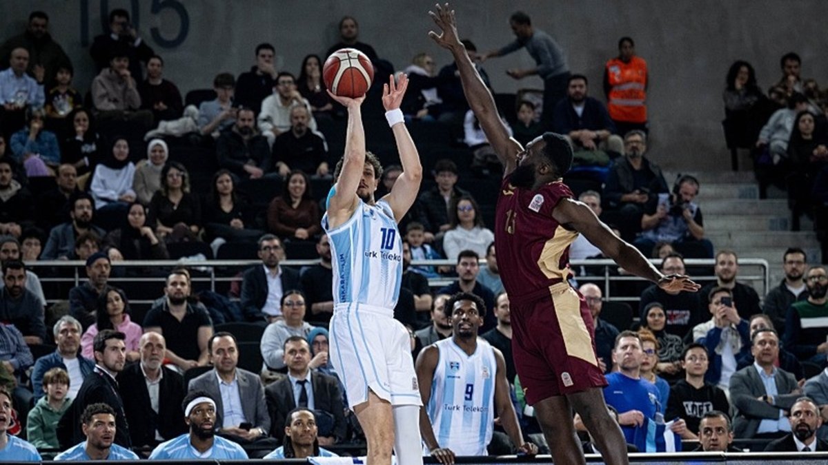 Türk Telekom Trabzonspor'u yenerek yarı finale yükseldi! (Ziraat Bankası Türkiye Kupası)