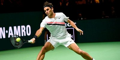 Federer zirveye rekorla çıktı