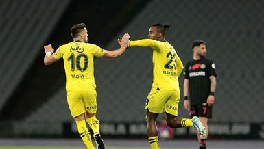 Fatih Karagümrük 1-2 Fenerbahçe (MAÇ SONUCU - ÖZET) Kanarya 2. yarıda geri döndü!