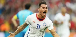 Edu Vargas koptu geliyor